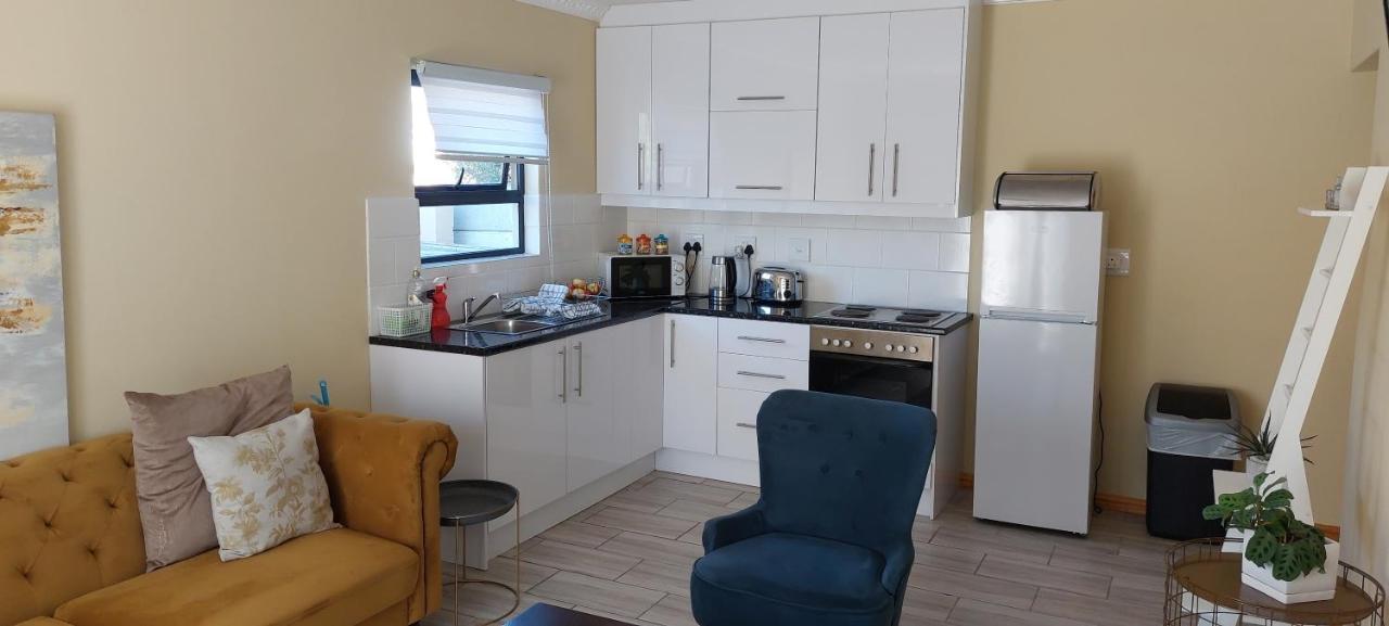 Shalom Self Catering Lägenhet Kapstaden Exteriör bild