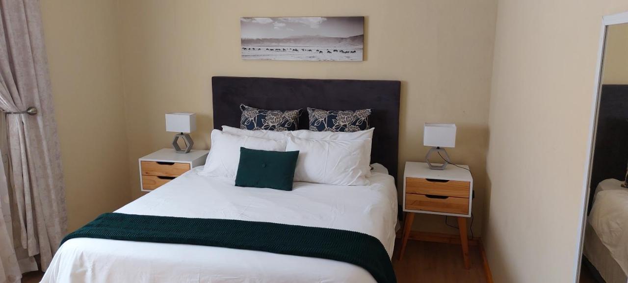 Shalom Self Catering Lägenhet Kapstaden Exteriör bild